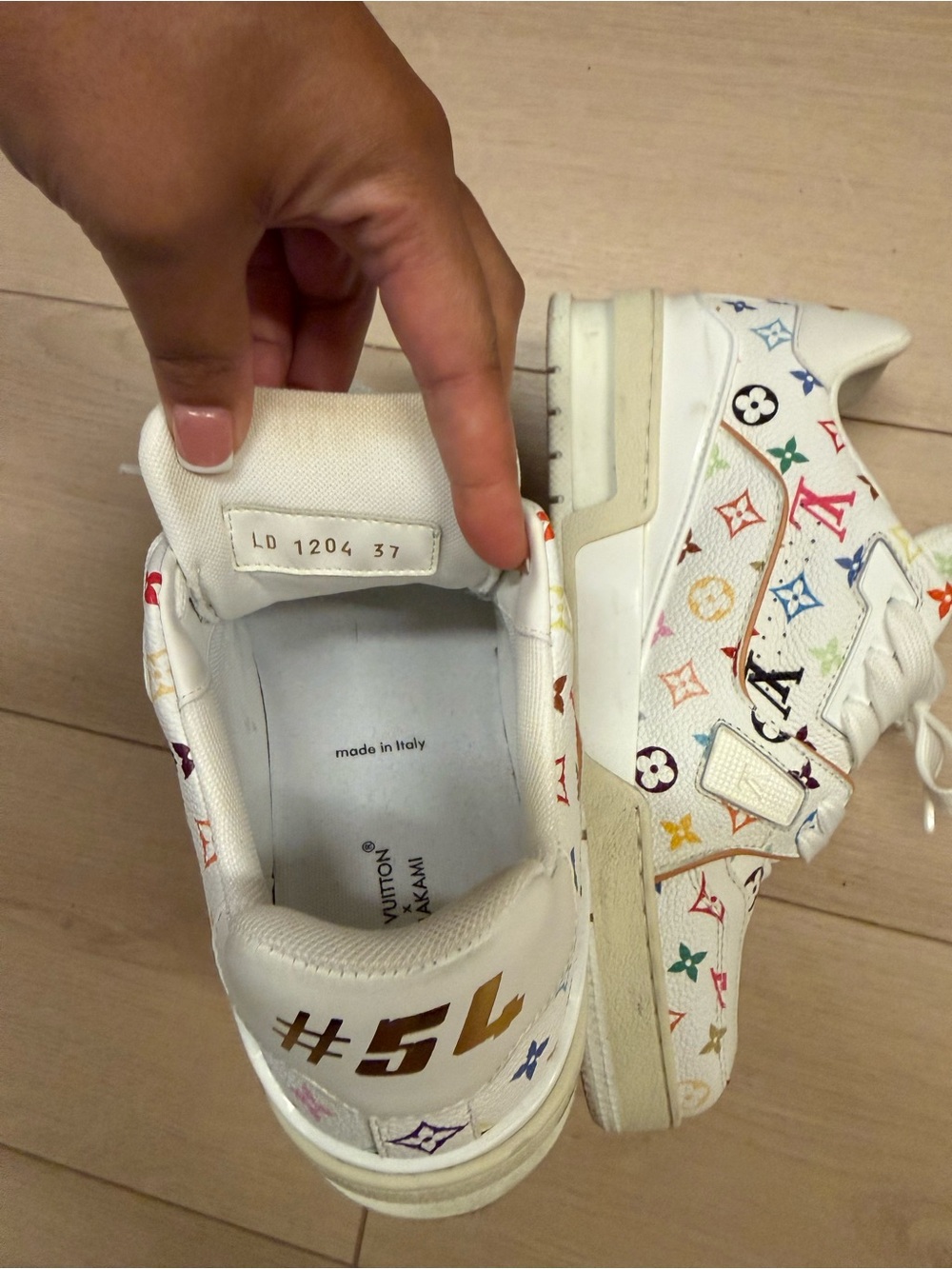 Louis Vuitton White Leather Sneakers with Multicolor Monogram Accents - Picture 6 of 6